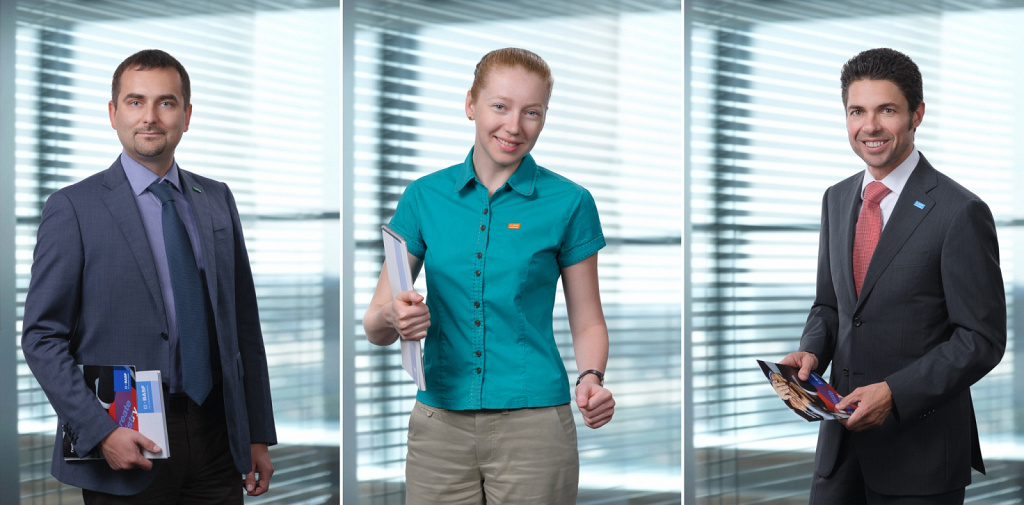 Business-portraits-in-office